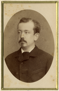 221484 Portret van jhr. mr. J.F. de Beaufort, geboren 1850, lid van de gemeenteraad van Utrecht (1891-1911), wethouder ...